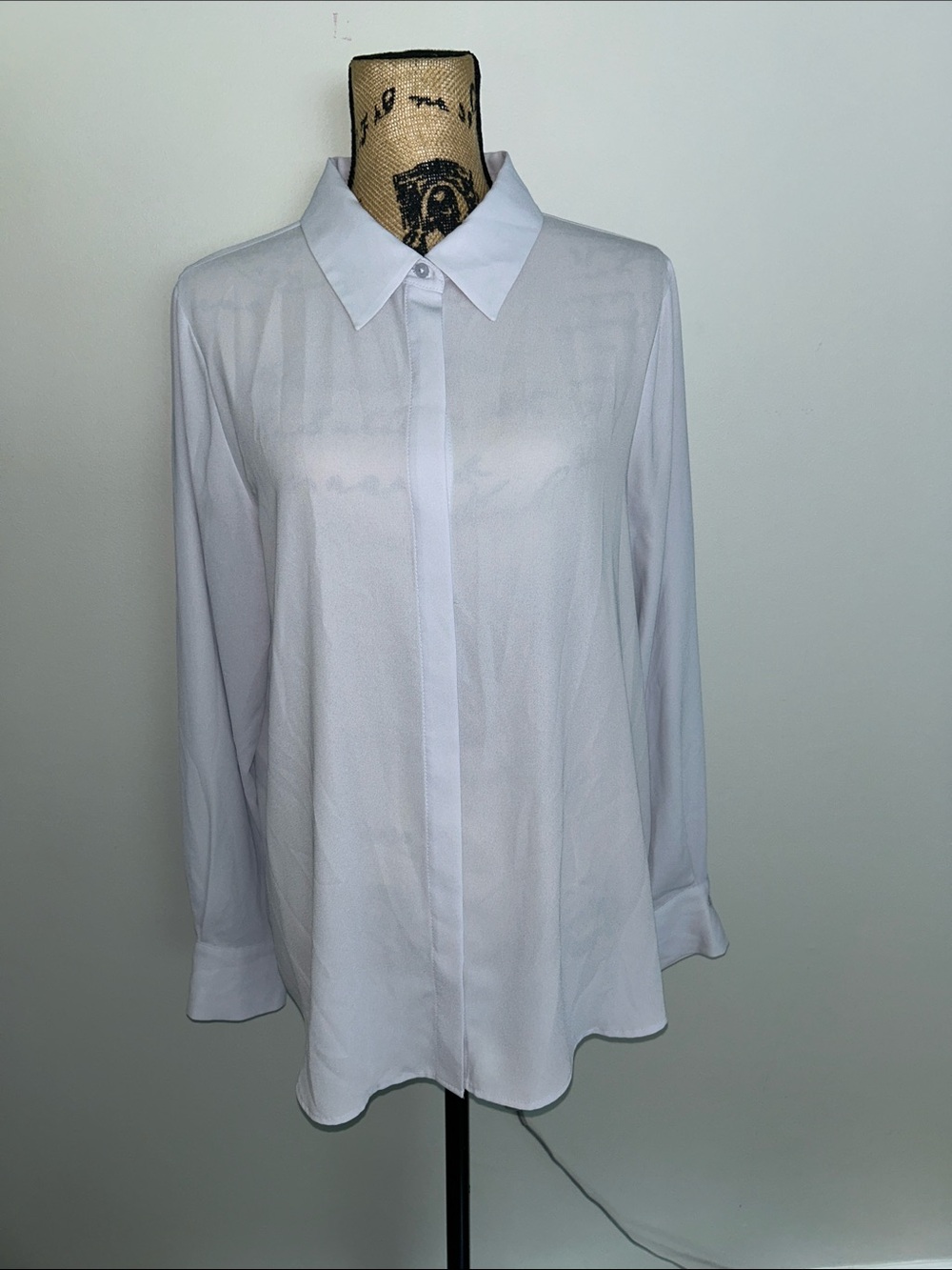Calvin Klein White Long-Sleeve Button-Front Blouse